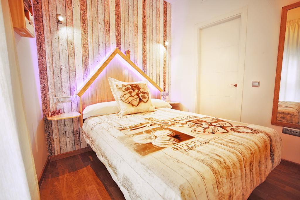 מאלגה Apartamentos Momas La Casa De Mama מראה חיצוני תמונה