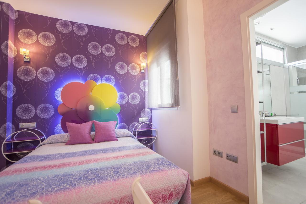 מאלגה Apartamentos Momas La Casa De Mama מראה חיצוני תמונה