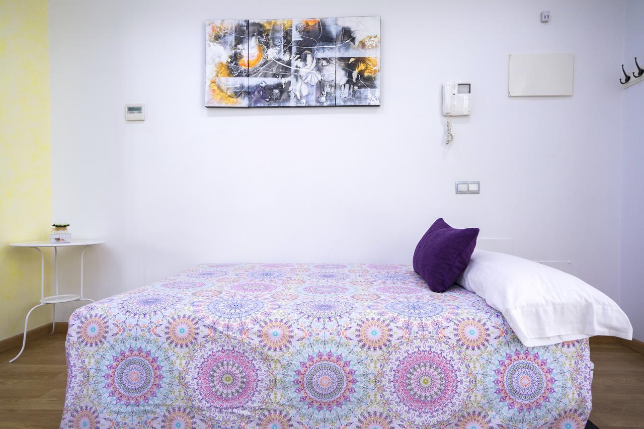 מאלגה Apartamentos Momas La Casa De Mama מראה חיצוני תמונה