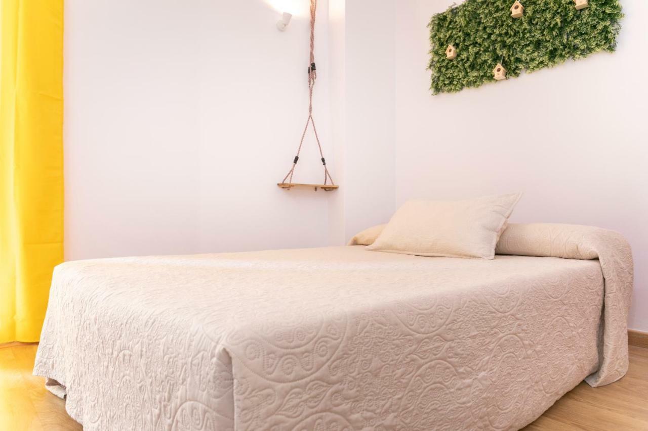 מאלגה Apartamentos Momas La Casa De Mama מראה חיצוני תמונה